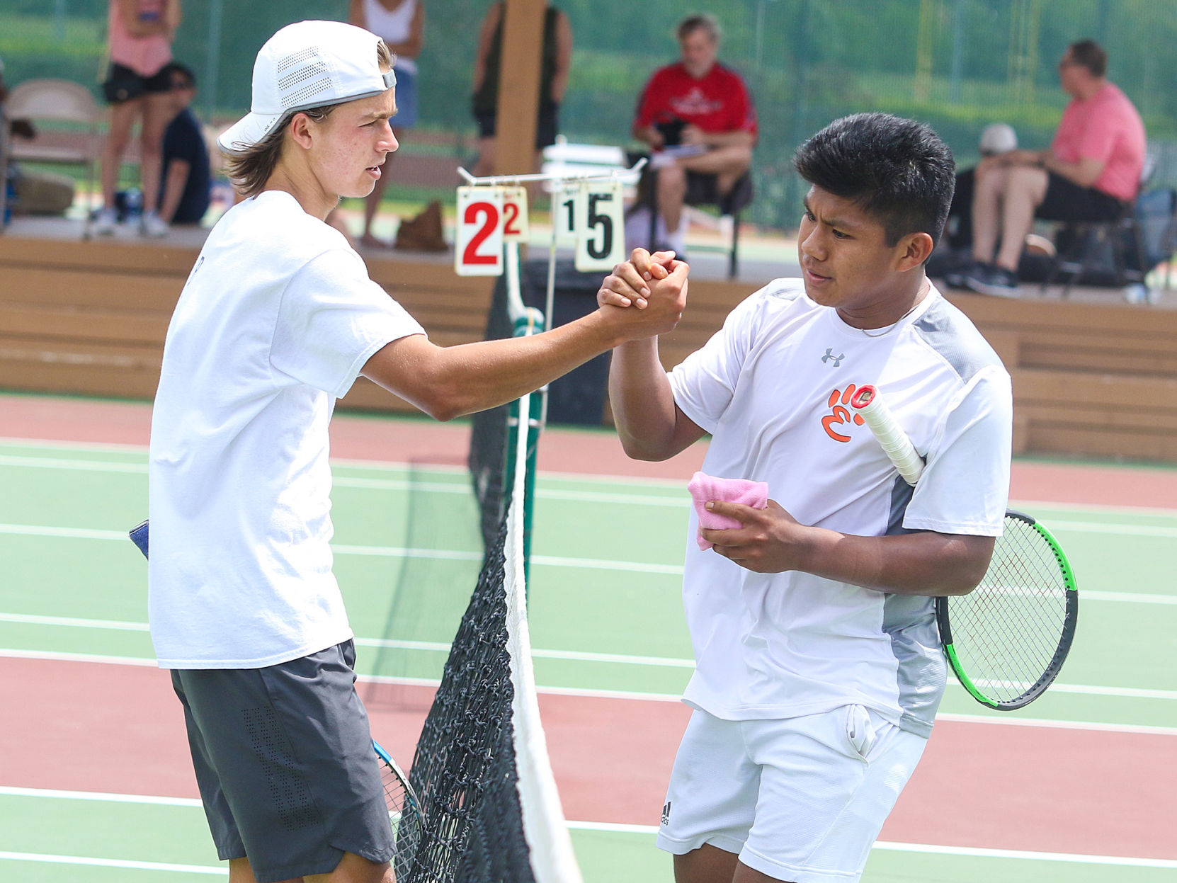 Belleville East's Max Skaer vs. Edwardsville's Zach Trimpe